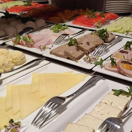 Tulip - Patio 3* Wrocław