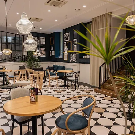 Tulip - Patio 3* ורוצלב