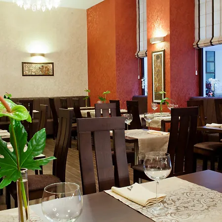 Tulip - Patio Hotel Wrocław