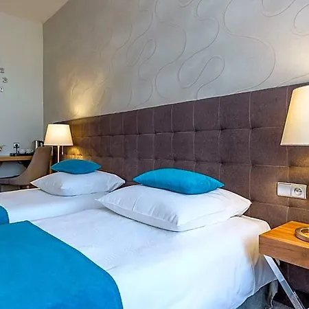 Tulip - Patio Otel