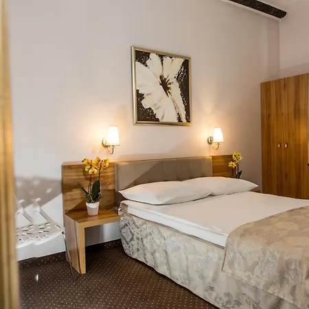 Tulip - Patio Otel 3*