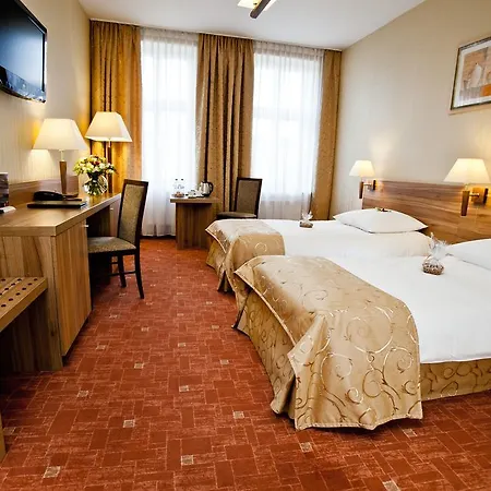 酒店 Tulip - Patio 3*