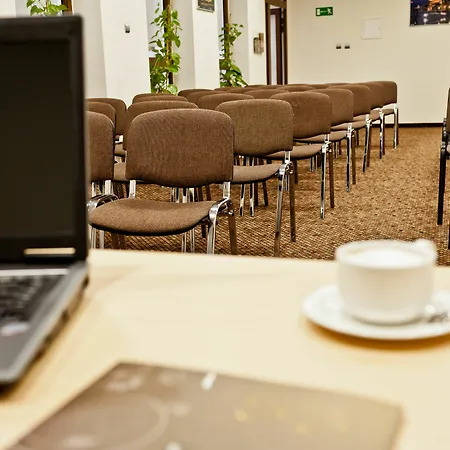 Tulip - Patio Hotel