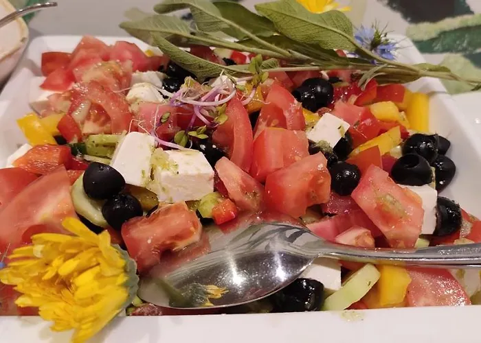 호텔 Tulip - Patio 3*