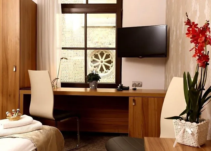 فندق Tulip - Patio فروتسواف