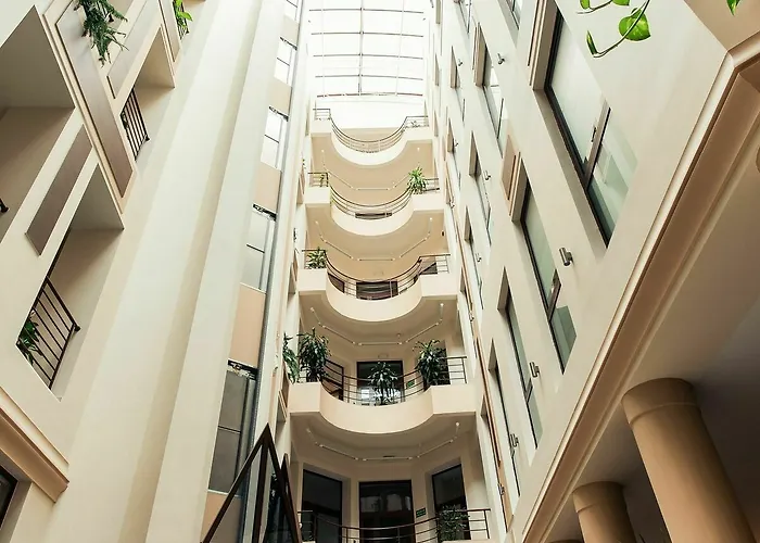 Tulip - Patio Hotel Wrocław